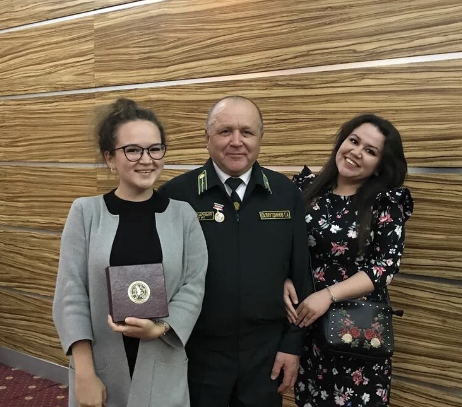 Габбас Абдуллович с детьми