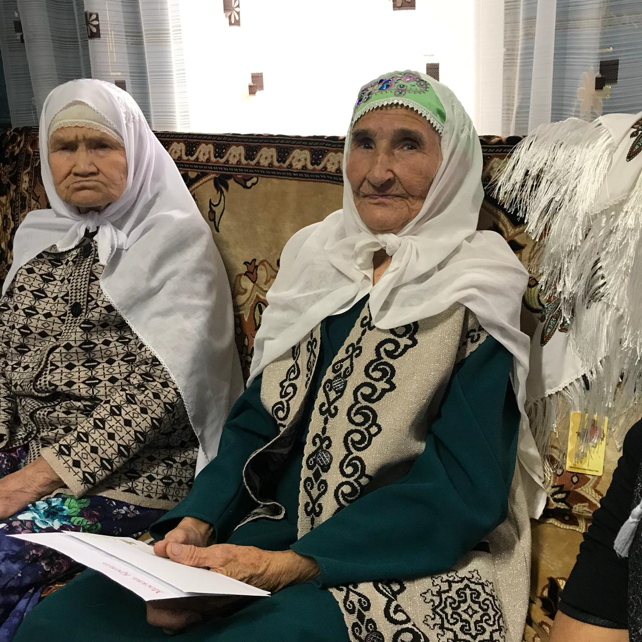 Сегодня 90 лет исполнилось жительнице села Улля