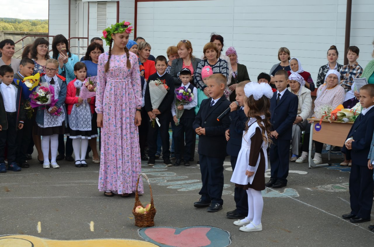 В школах Высокогорского района отметили День знаний