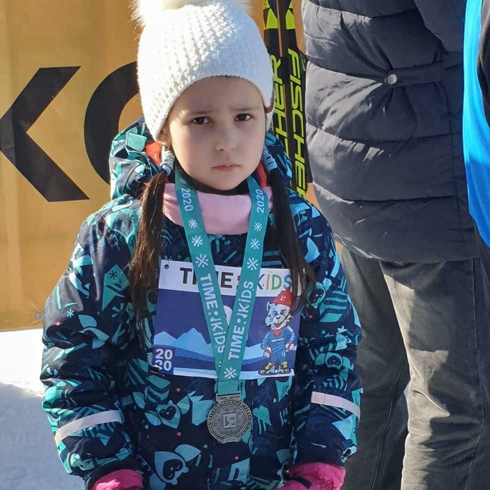 Семья Батухтиных‐Бадаевых на лыжном марафоне 2020
