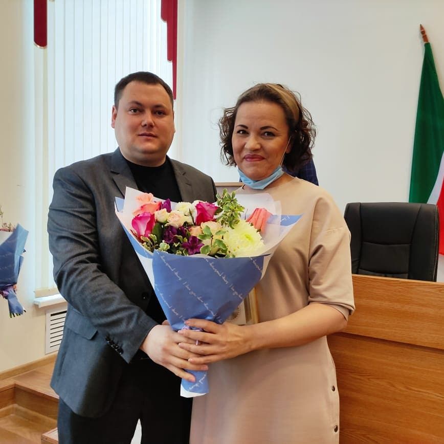 Дамир Шайдуллин  наградил педагогов, чьи дети на "Созвездие Йолдызлык" заняли призовые места