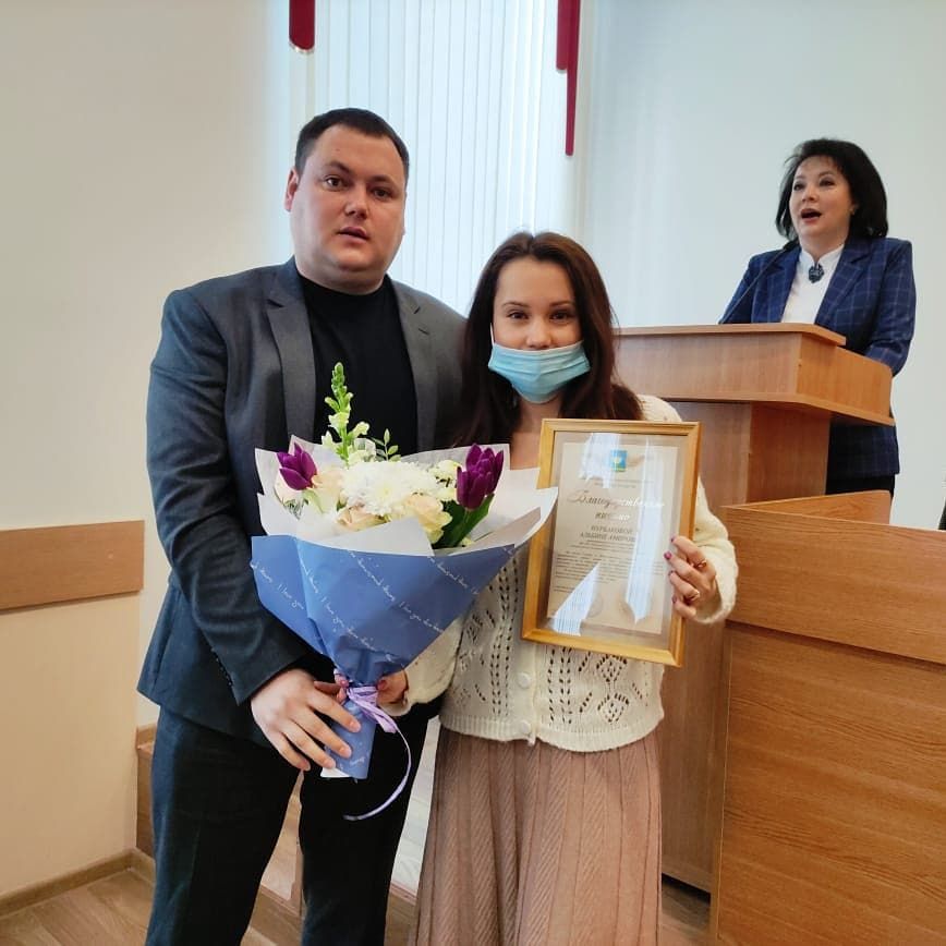 Дамир Шайдуллин  наградил педагогов, чьи дети на "Созвездие Йолдызлык" заняли призовые места