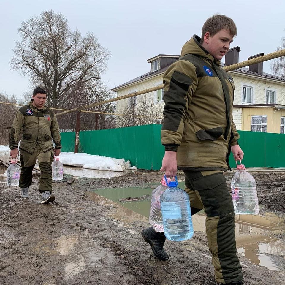 Казанские волонтеры оказали помощь жителям деревни Тимофеевка