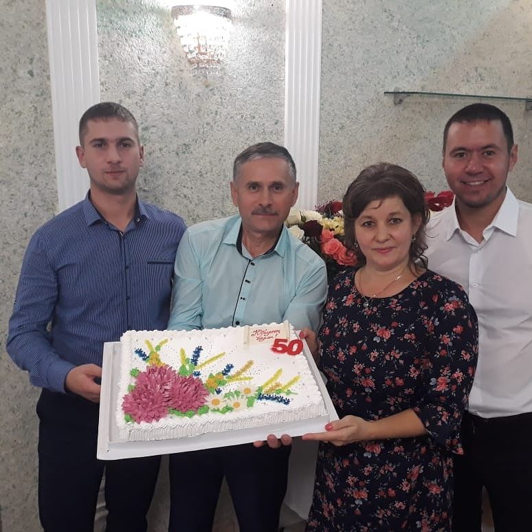 Семья Гариповых из Высокогорского района приглашена на торжественный прием от имени Президента РТ и его супруги