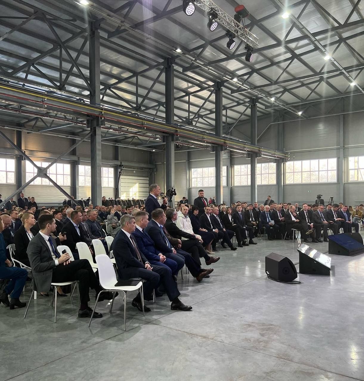 Сегодня в Высокогорском районе на встрече с Миннихановым собрались представители бизнес-индустрии со всей республики