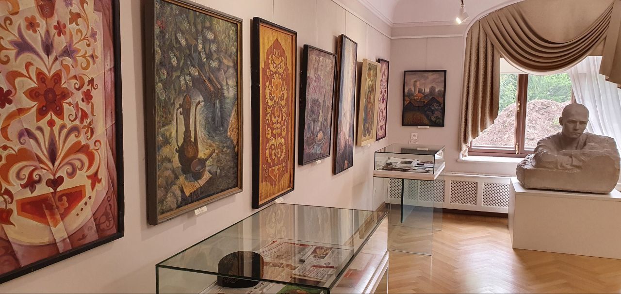Амелия Феофанова выступила на открытии выставки татарского художника