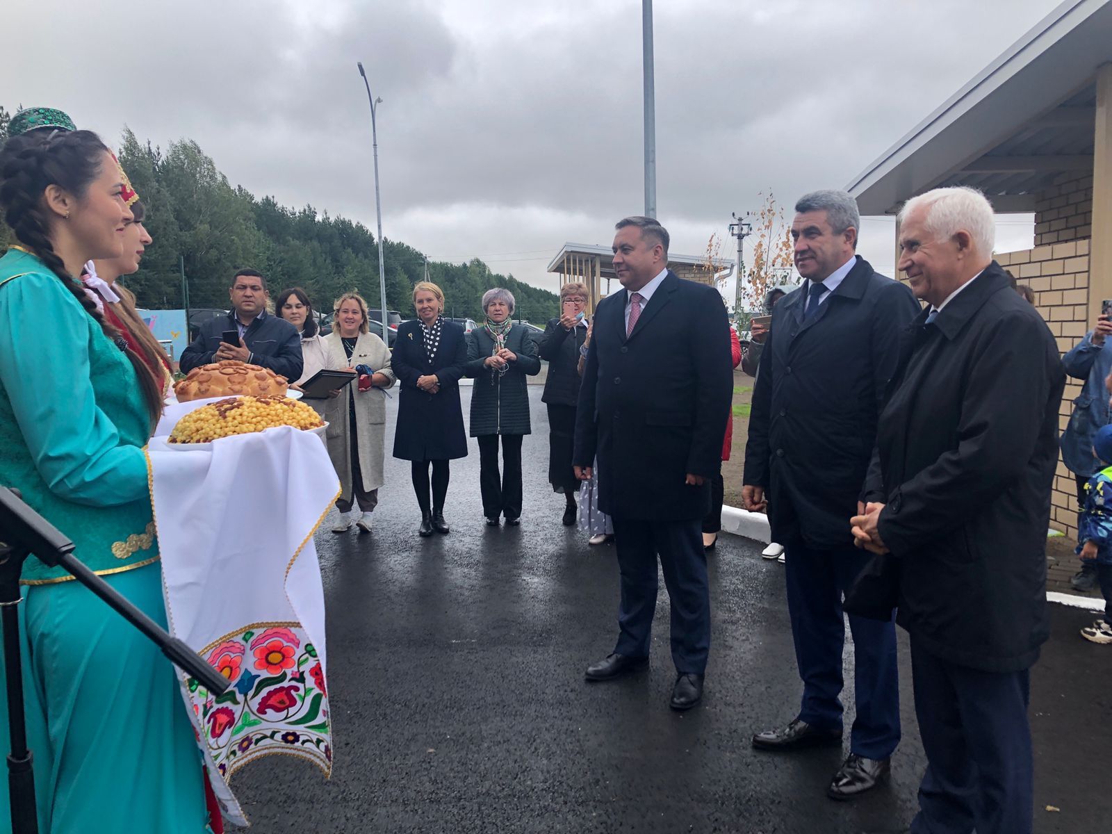 В деревне Чернышевка состоялось открытие нового детского сада «Тамчы» на 140 мест