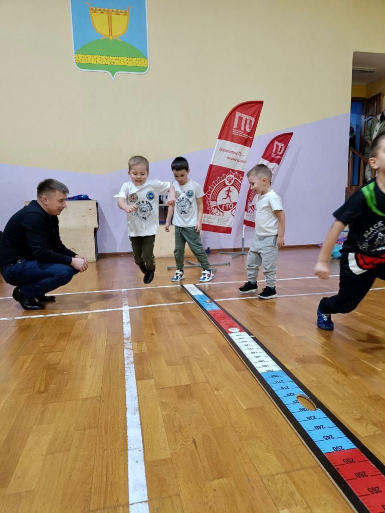 В районе прошли соревнования «Быстрее. Выше. Сильнее»