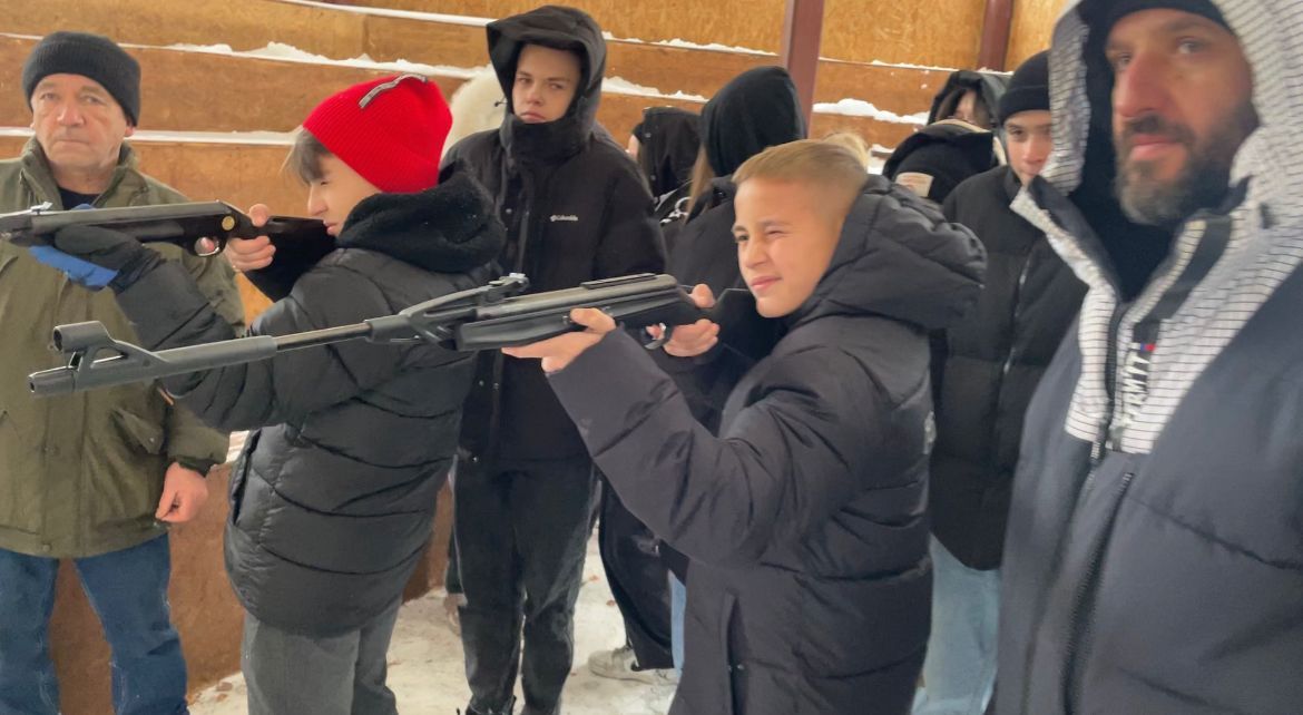 День патриотизма провели в лагере «Костёр»