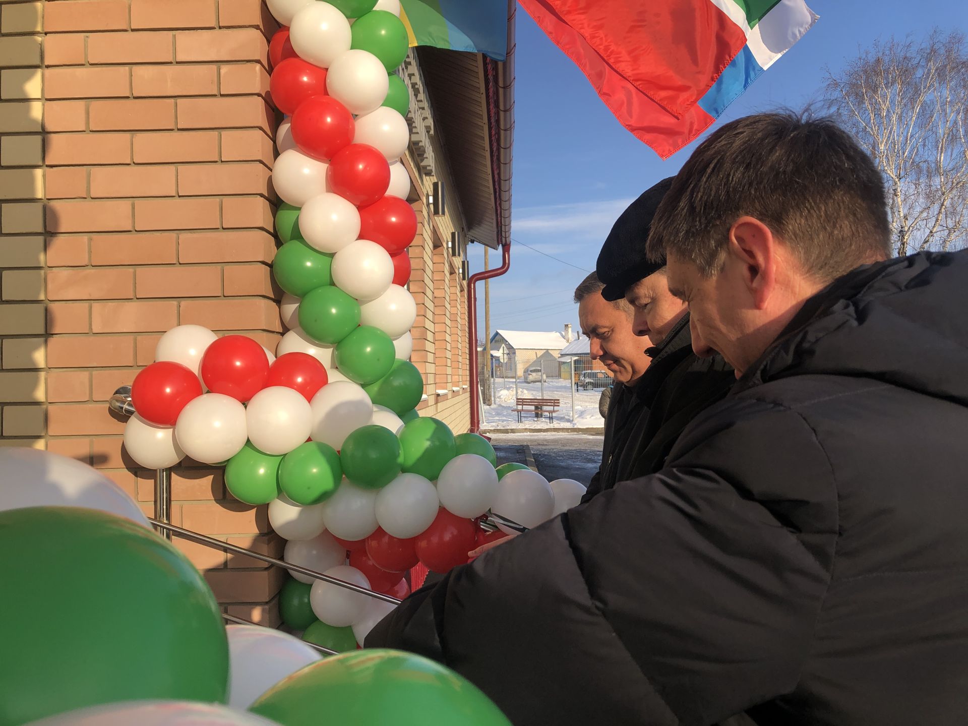 В деревне Малый Рясь торжественно открыли дом культуры