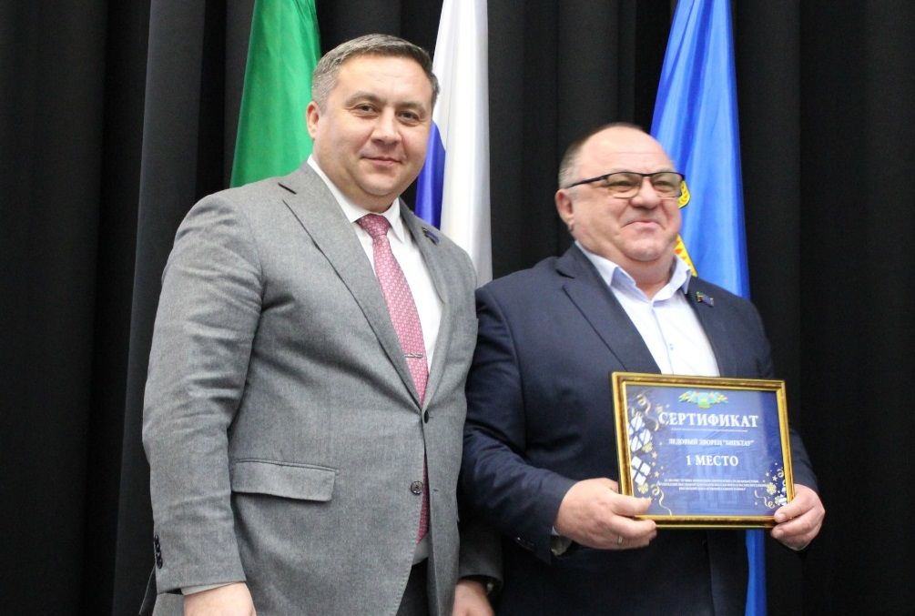 В Высокогорском районе объявили победителей конкурса на лучшее новогоднее оформление территорий