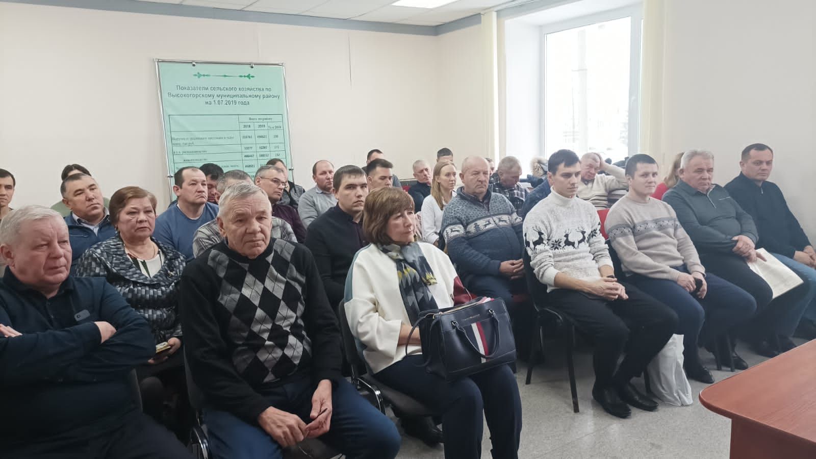В Высокогорском районе прошла встреча с пчеловодами