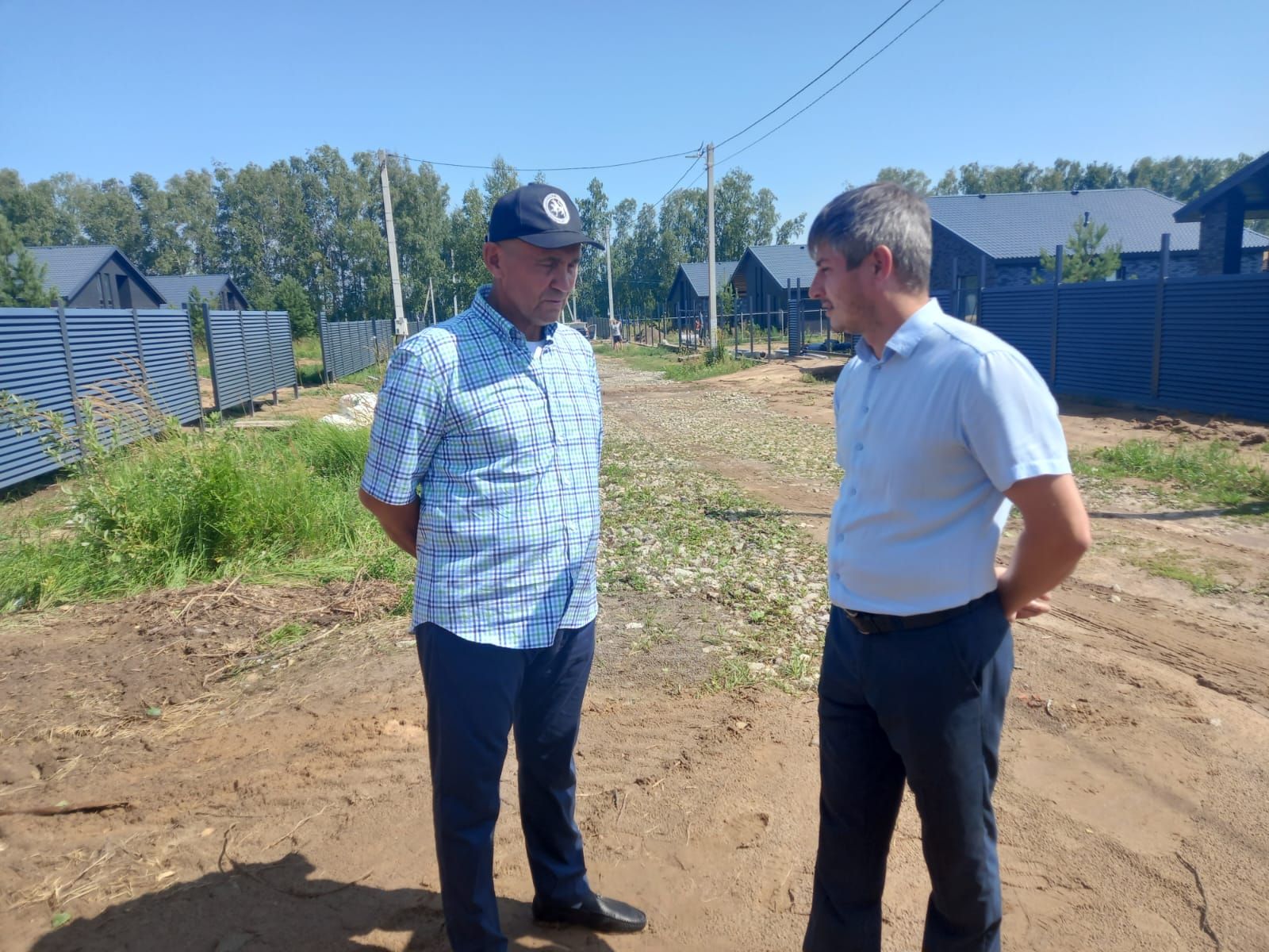 В Высокогорском районе многодетная мать-инвалид получила ключи от нового дома