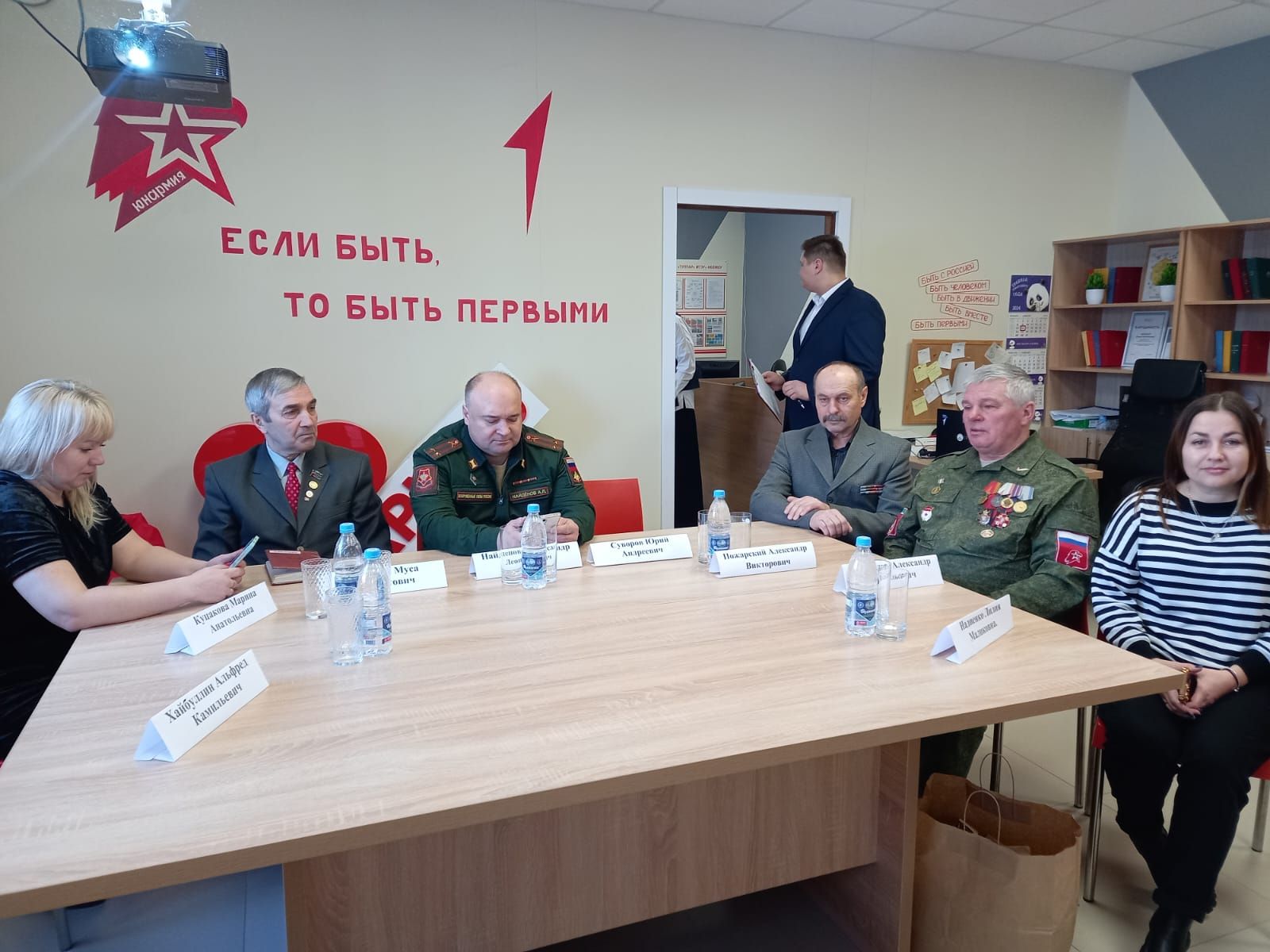 В Доме Юнармии Высокогорского района прошёл круглый стол