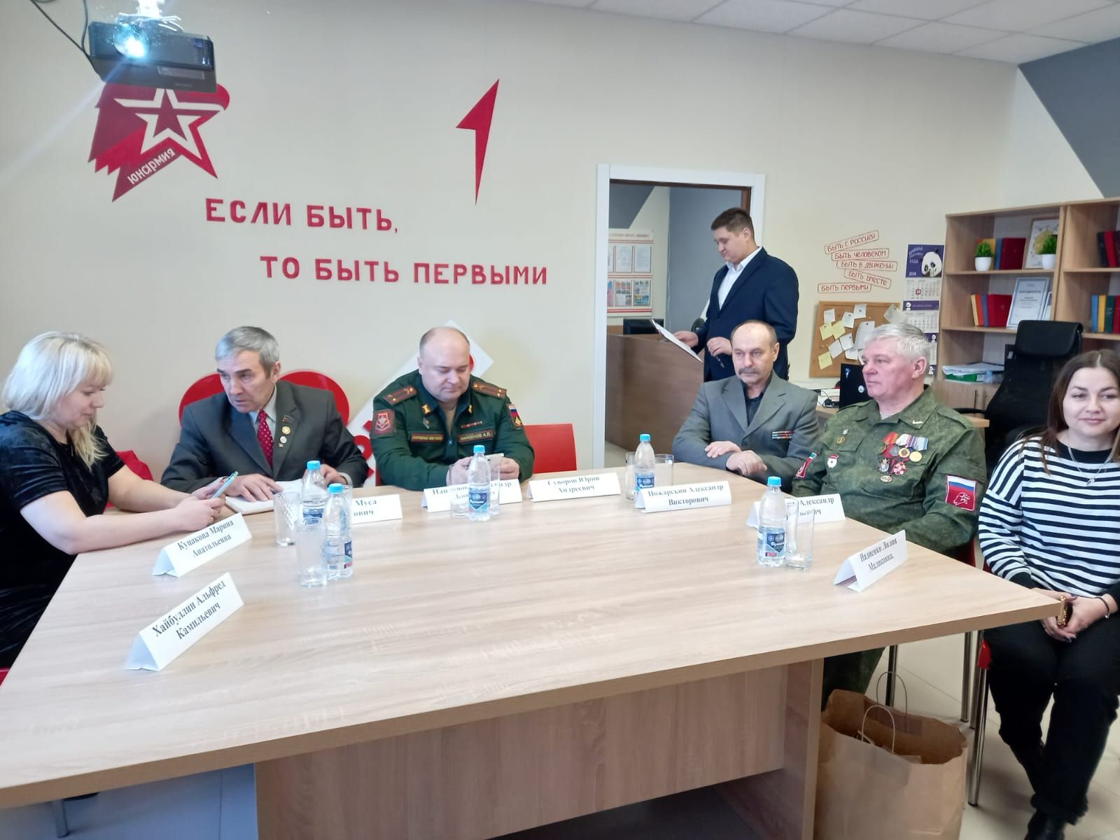 В Доме Юнармии Высокогорского района прошёл круглый стол