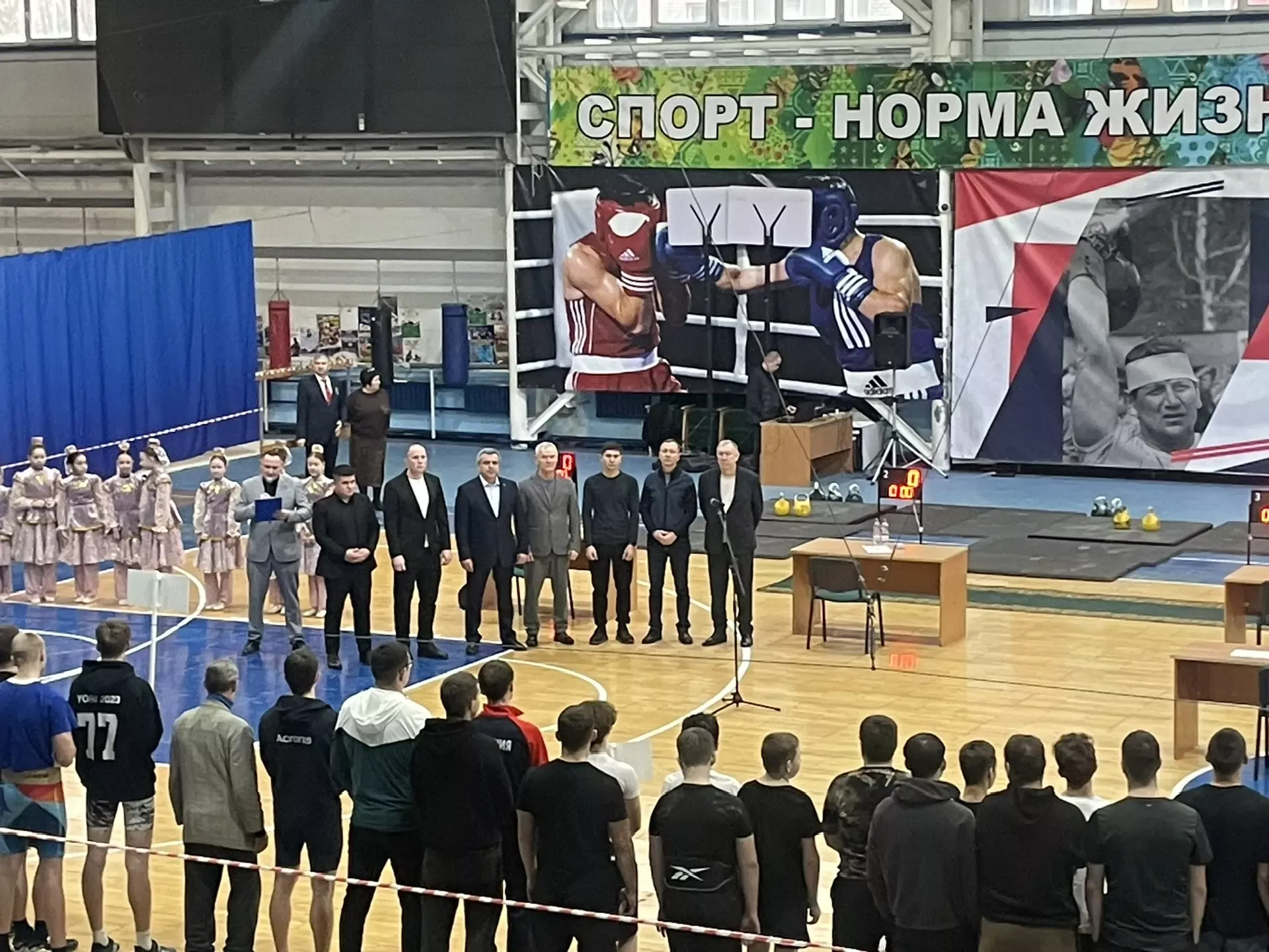 Прошёл турнир по гиревому спорту имени мастера Тагира Биккениева
