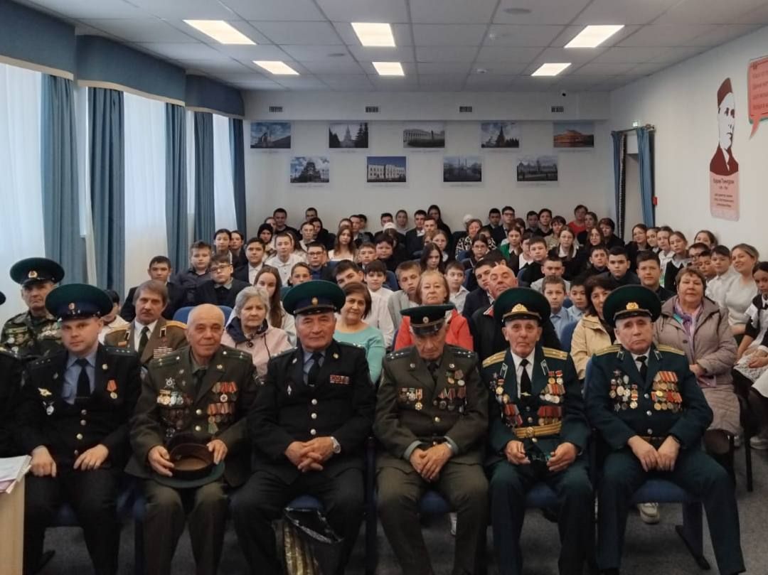 В Ямашурминской школе почтили память героев-пограничников