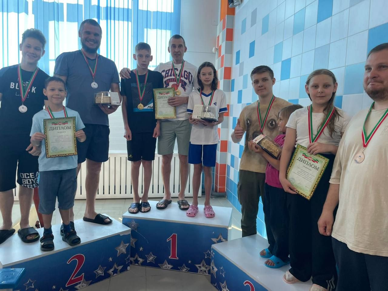 Спортивная школа провела эстафету по плаванию