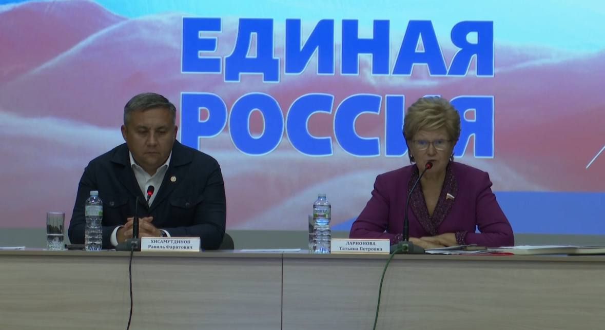 В Высокогорском районе прошло выездное заседание комиссии «Единой России»
