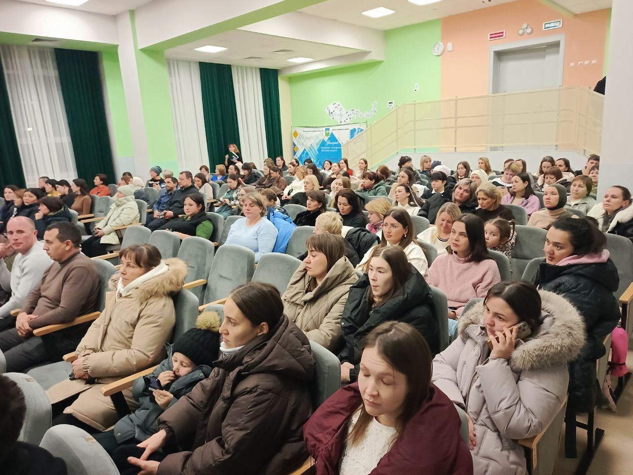 Собрание граждан прошло в школе №5 имени братьев Максуди в Высокой Горе
