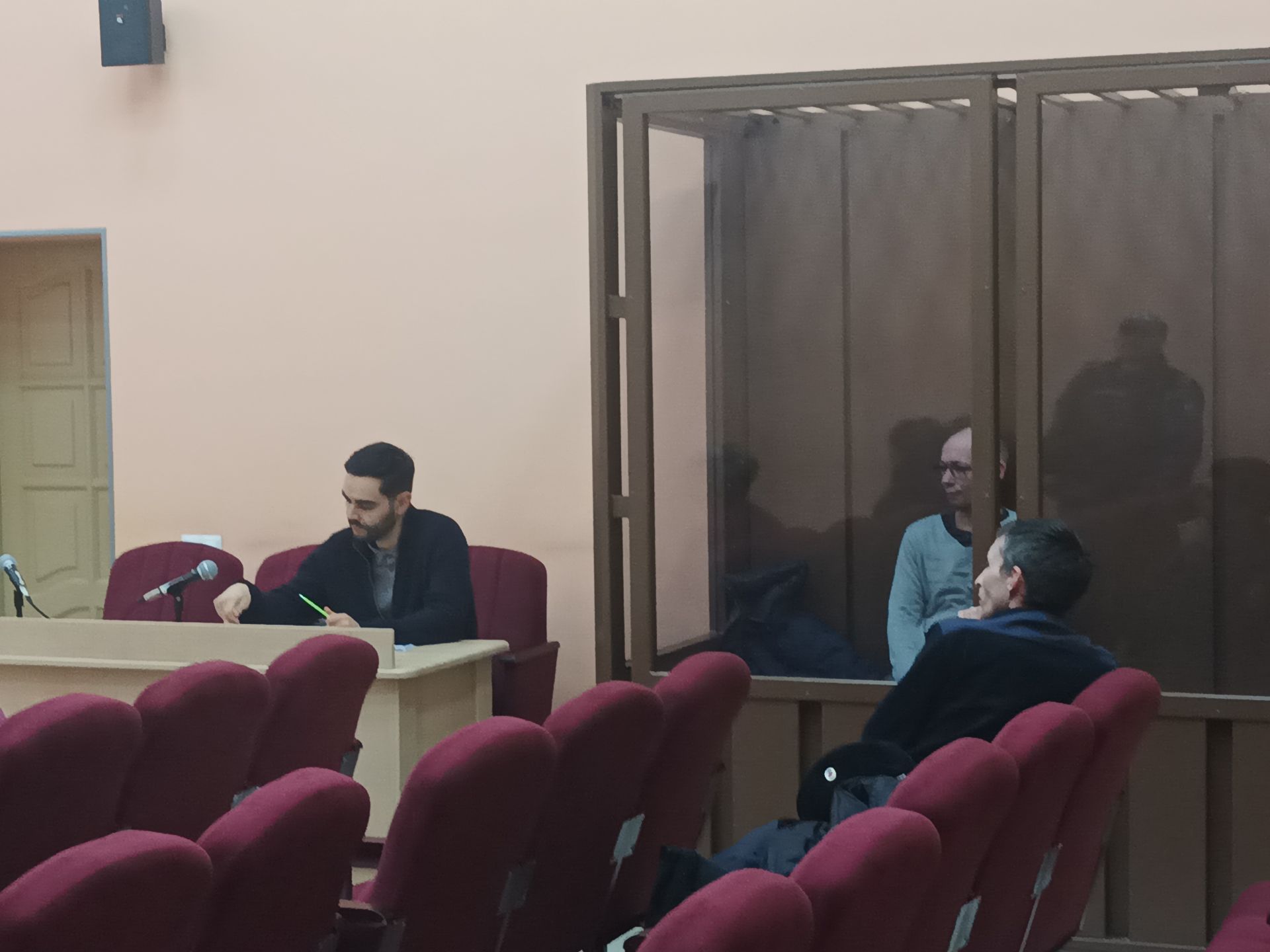 В Высокогорском районе отчим ответит в суде за попытку зарезать падчерицу