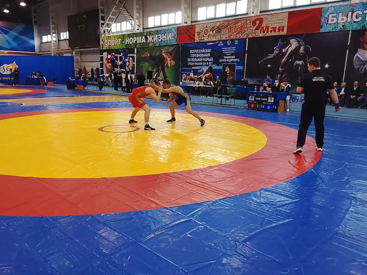 В Высокогорском районе проходит всероссийский турнир по вольной борьбе