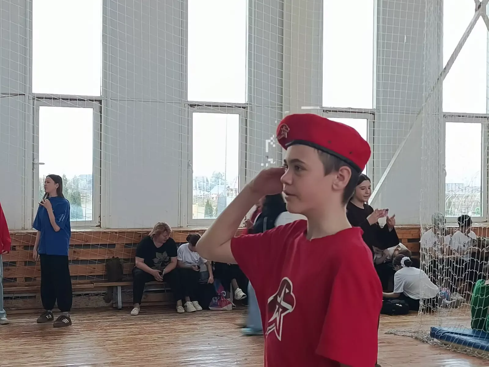 Зарница 2.0 в школе №4 объединила учеников в командной игре
