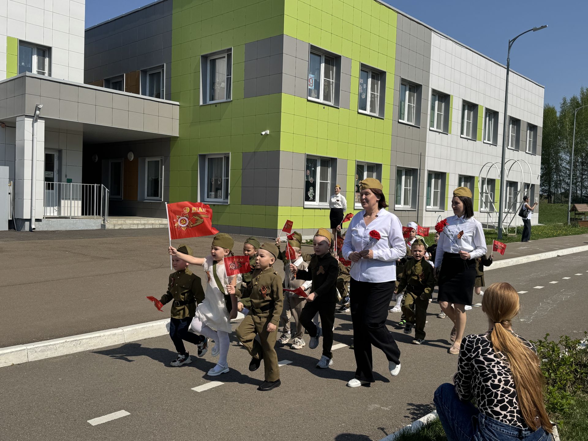 В детском саду «Байгыш» прошёл парад в честь Дня Победы