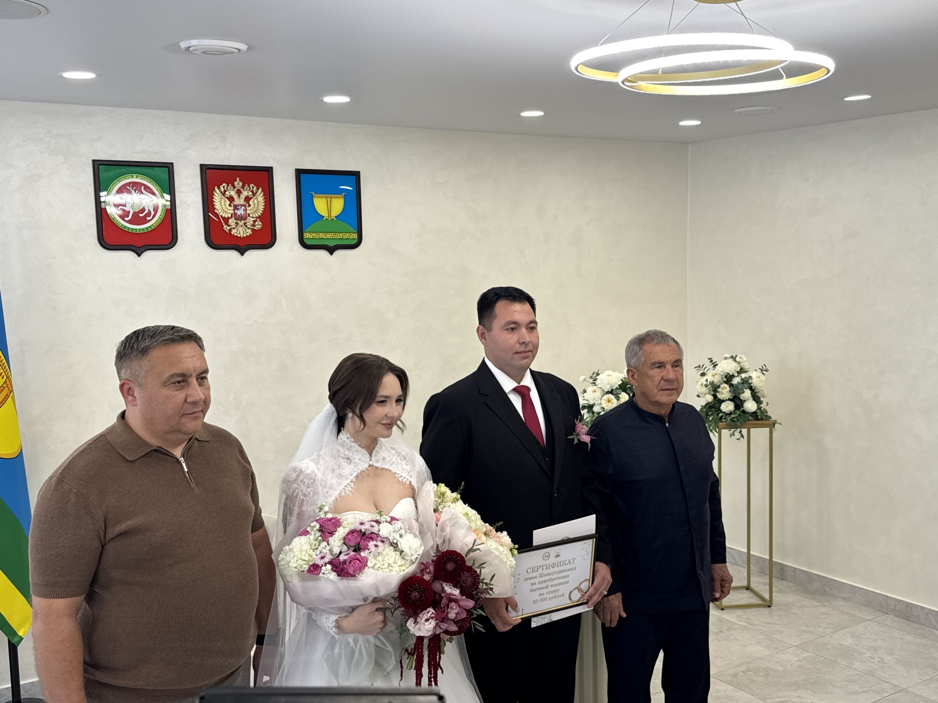 Рустам Минниханов посетил обновленные социальные объекты в Высокогорском районе
