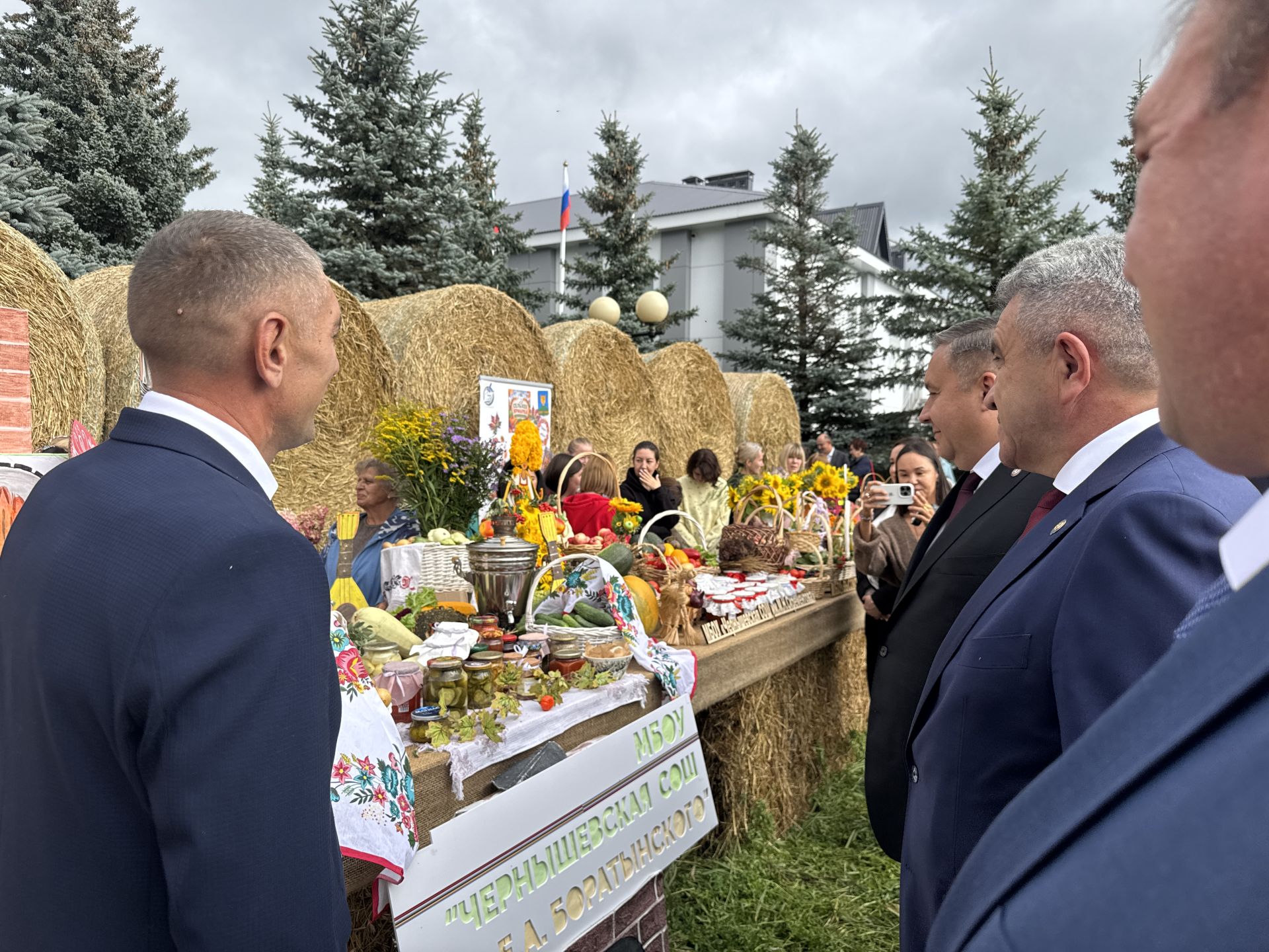 В Высокогорском районе подвели итоги работы педагогов и наградили лучших