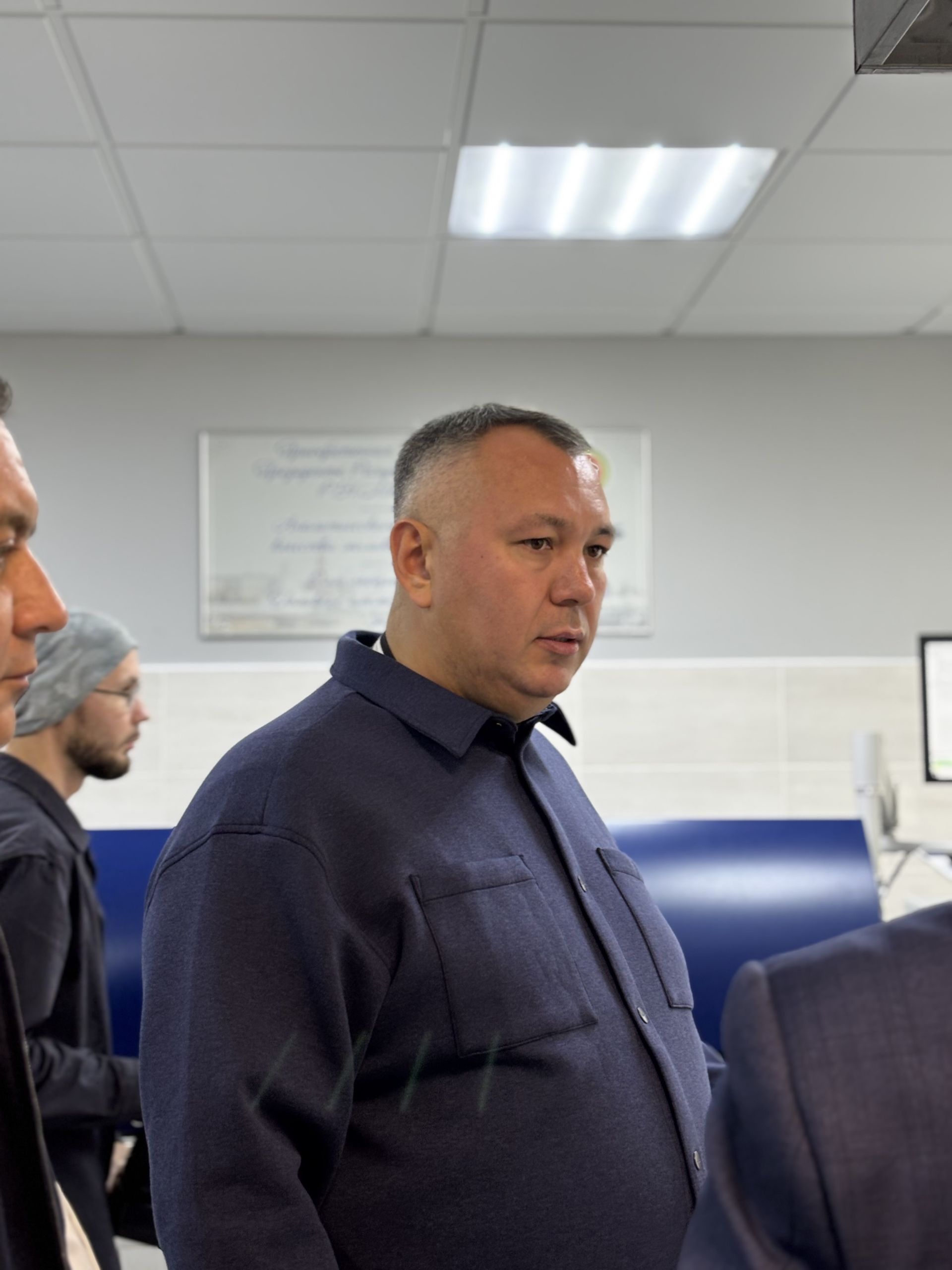 Марат Ахметов посетил открытие обновленного Дома культуры в Дубъязах