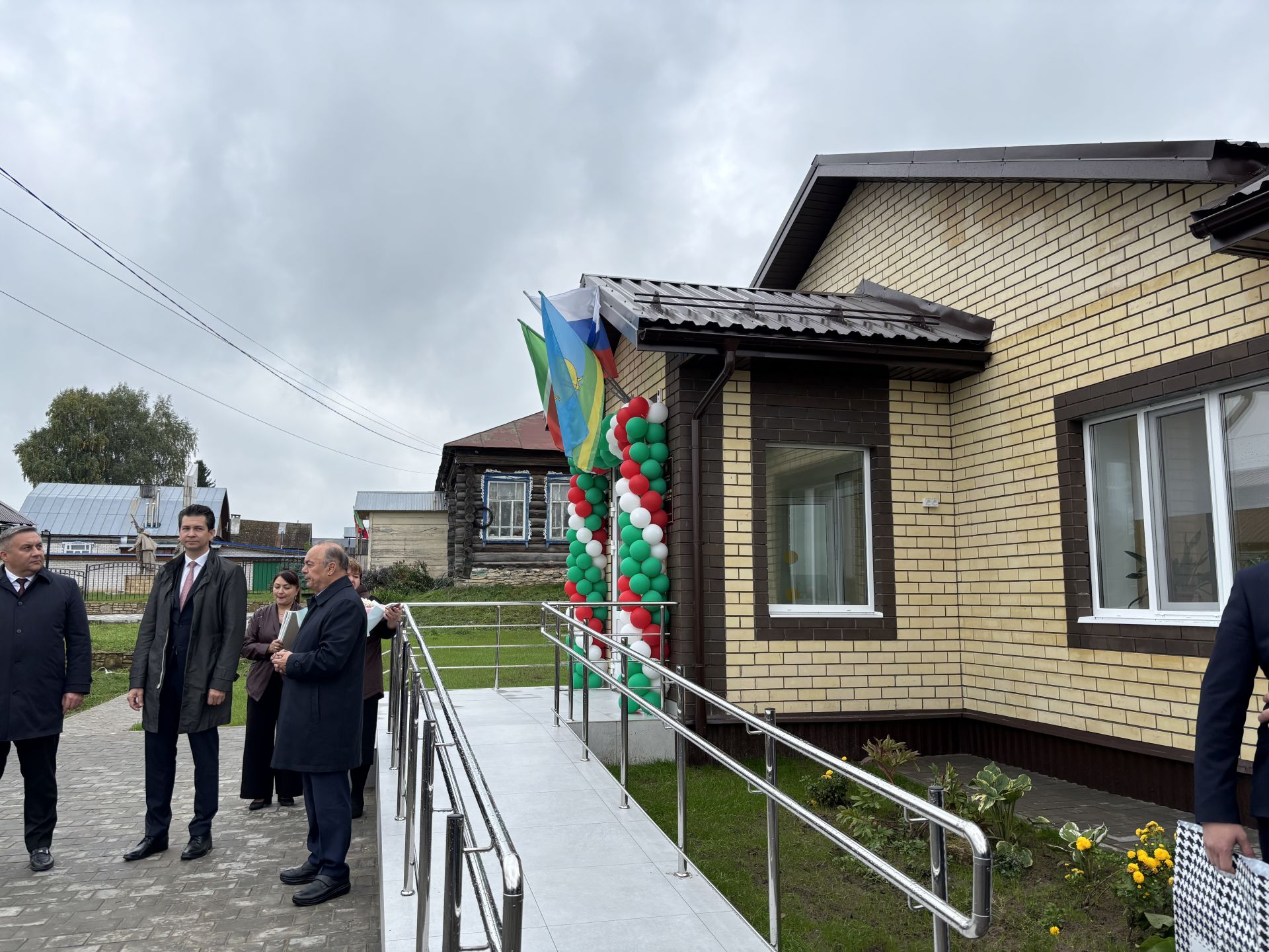 В Высокогорском районе открыли новые здания трех сельских поселений