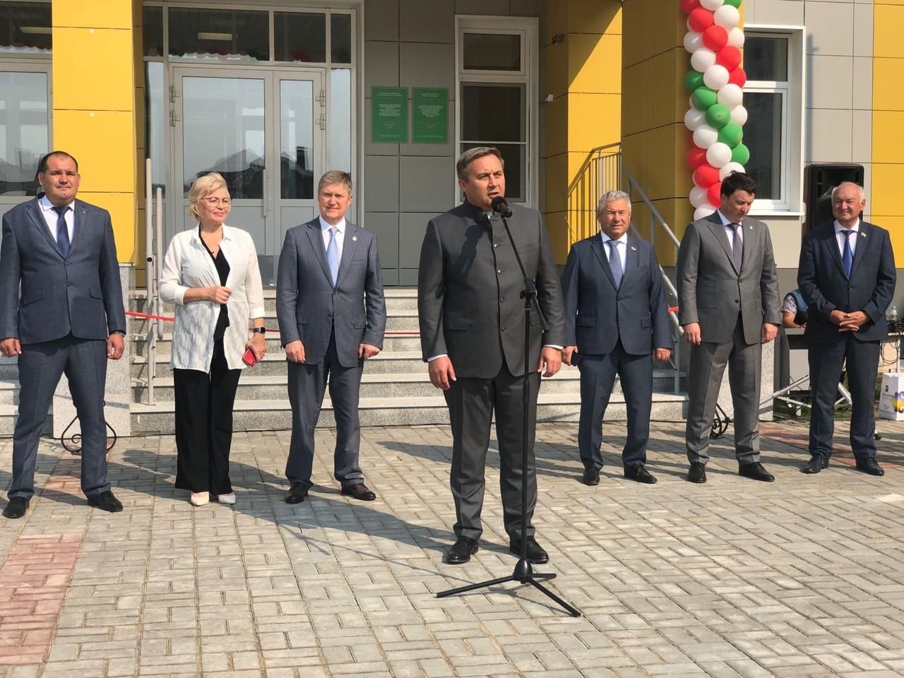 Открытие школы №5 имени братьев Максуди в селе Высокая Гора
