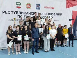 Прошёл турнир по гиревому спорту имени мастера Тагира Биккениева