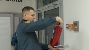 В Высокогорской СОШ № 6 проверили пожарные системы перед Новым годом