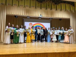 Воспитатель Снежанна Данилина победила в конкурсе по татарскому языку