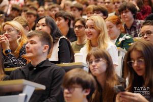 В Госдуме предложили поднять стипендии до уровня МРОТ к 2027 году