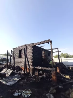 В деревне Потаниха произошел пожар в бревенчатой бане