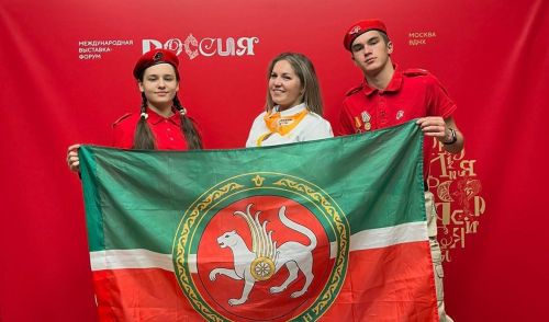 В Москве стартовал «Всероссийский форум президентов школ», где примут участие высокогорцы