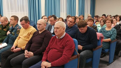 В Ямашурме провели собрание граждан