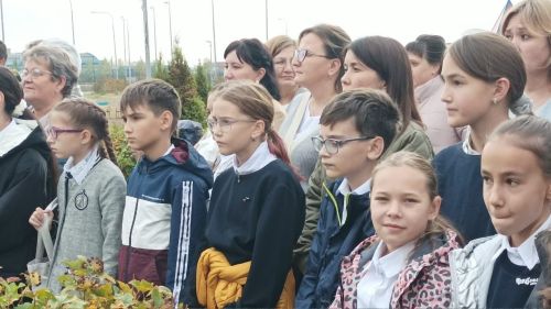 В Высокогорском районе открыли памятник Учителю