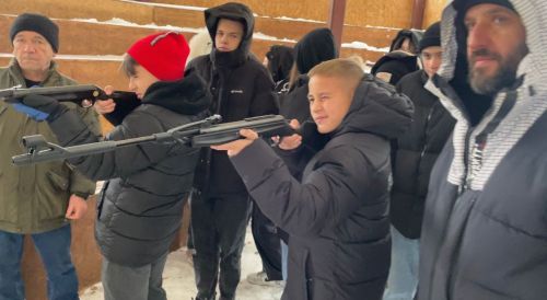 День патриотизма провели в лагере «Костёр»