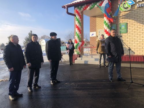 В деревне Малый Рясь торжественно открыли дом культуры