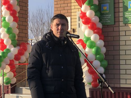 В деревне Малый Рясь торжественно открыли дом культуры
