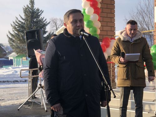 В деревне Малый Рясь торжественно открыли дом культуры