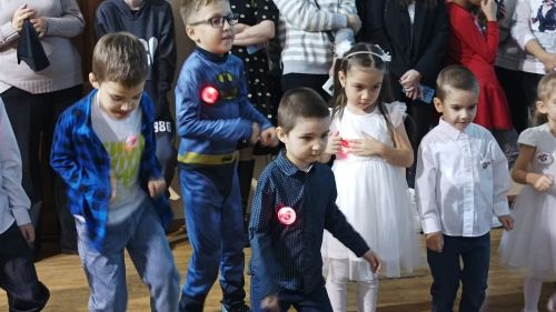 Для особенных детей района провели новогоднее мероприятие