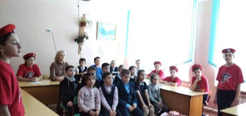 День юного героя-антифашиста встретили в Алан-Бексере