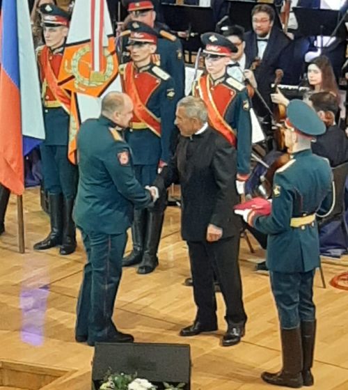 Военный комиссар Высокогорского района Александр Найденов был награждён медалью