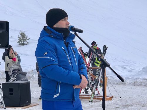 Благотворительный турнир по горнолыжному спорту в Дубъязах собрал 60 спортсменов со всего района