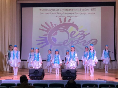 Прошел фестиваль-конкурс «Без бергэ»